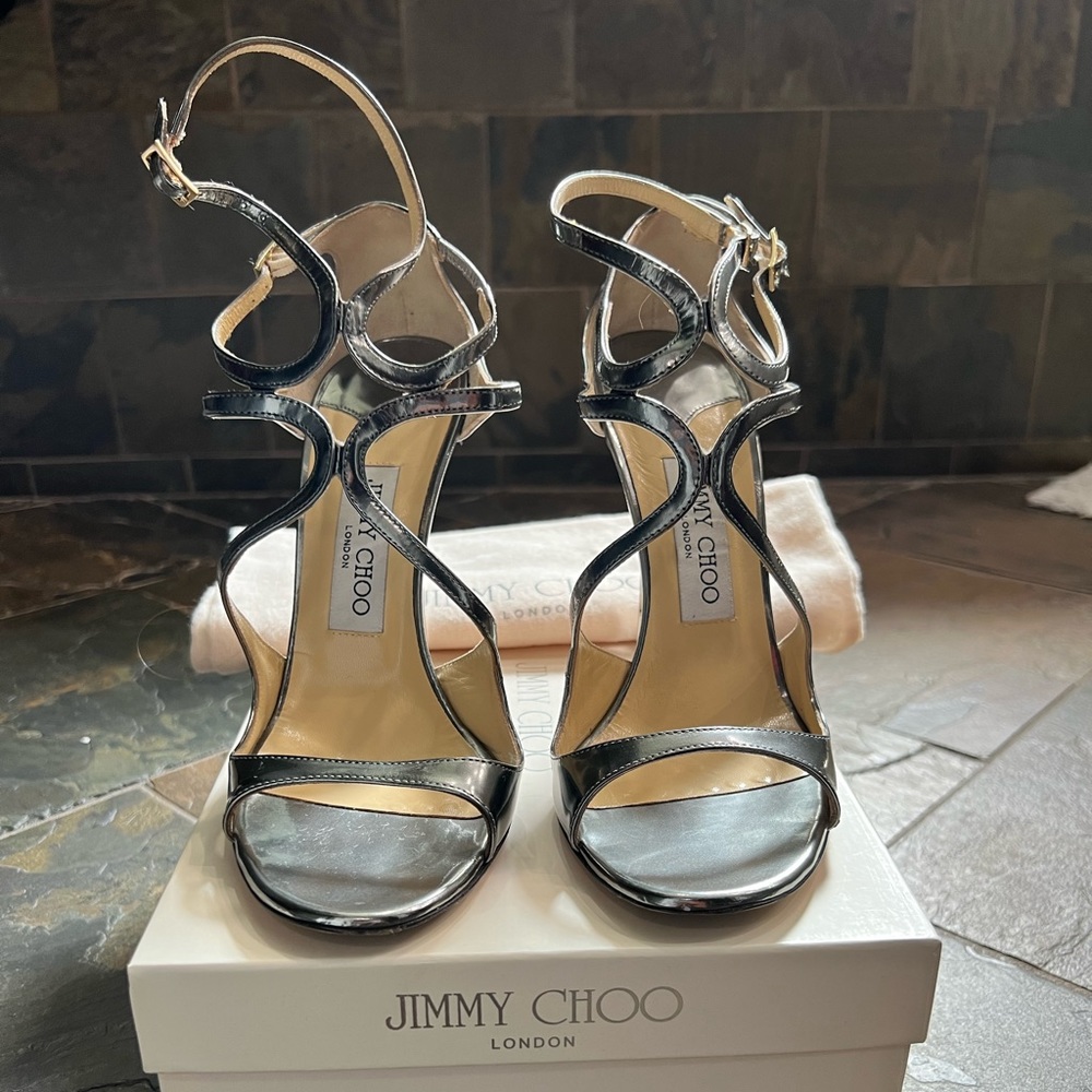 Jimmy Choo Lance vintage mirror leather with original box and dust bag size 38